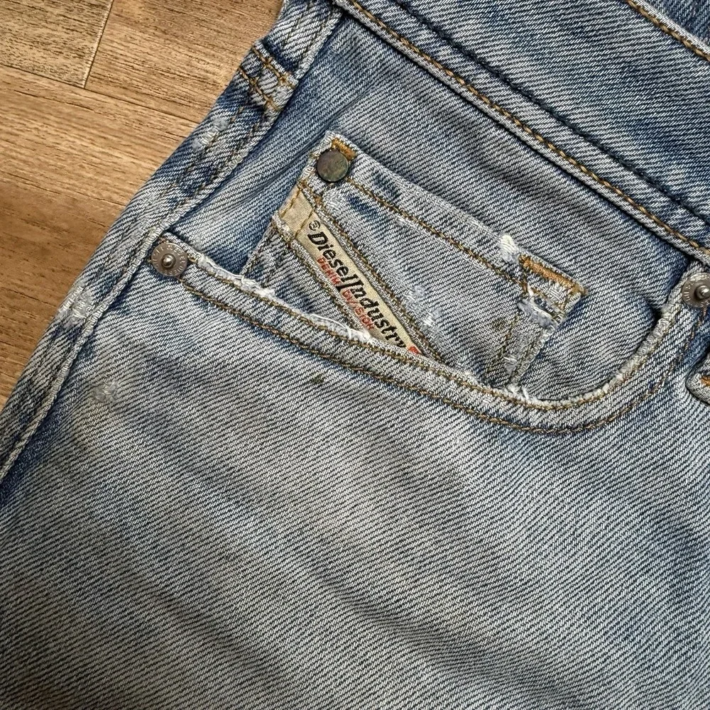 Diesel Larkee-Beex Jeans Men 34x30 Blue‎ Regular Tapered Stretch Thrashed 089AW